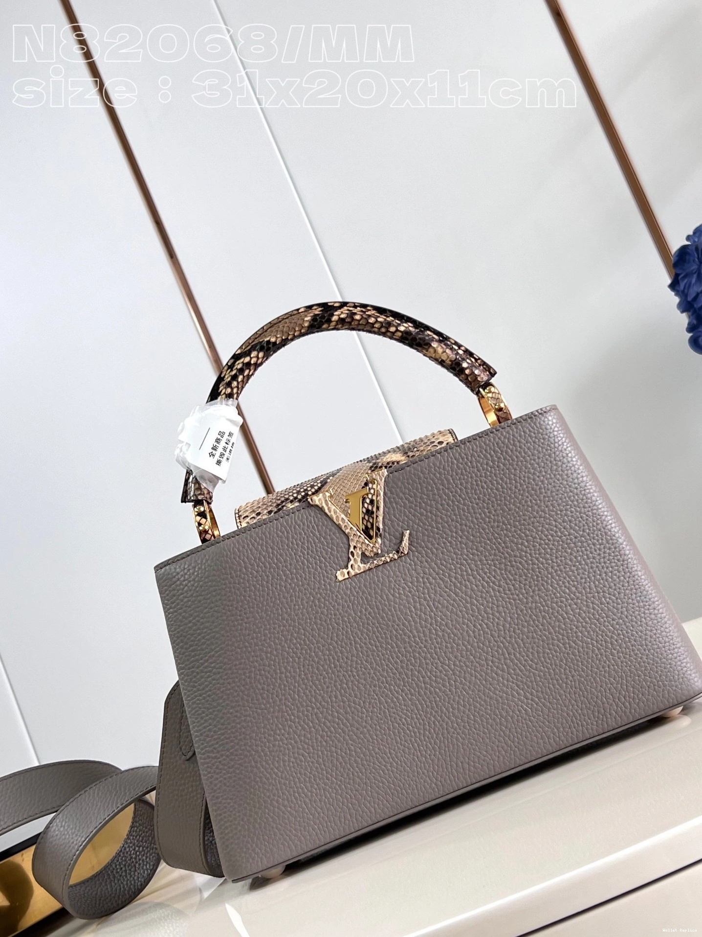 Cheap VUITTON CAPUCINES BB-31.5*20*11CM LOUIS 0814